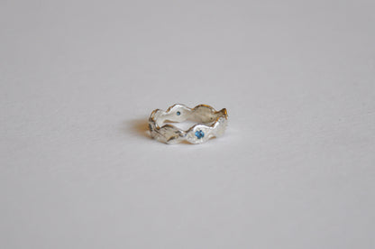 Waves Ring